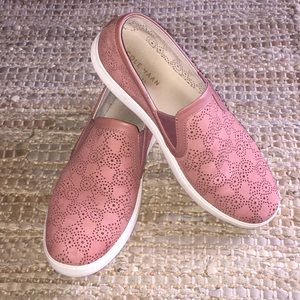 Cole Haan GrandOS slip on sneaker sz 9.5